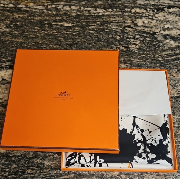 Hermès Scarf Cheval Surprise - Black/ Orange - Picture 1 of 7
